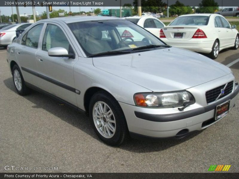 Silver Metallic / Taupe/Light Taupe 2004 Volvo S60 2.4