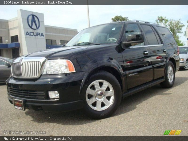 Black / Dove Grey 2006 Lincoln Navigator Luxury