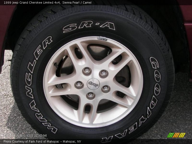 Sienna Pearl / Camel 1999 Jeep Grand Cherokee Limited 4x4
