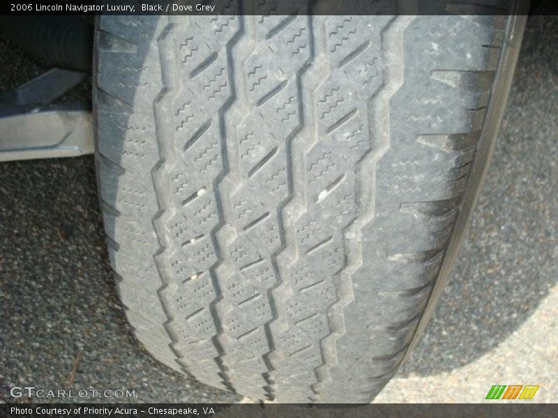 Black / Dove Grey 2006 Lincoln Navigator Luxury