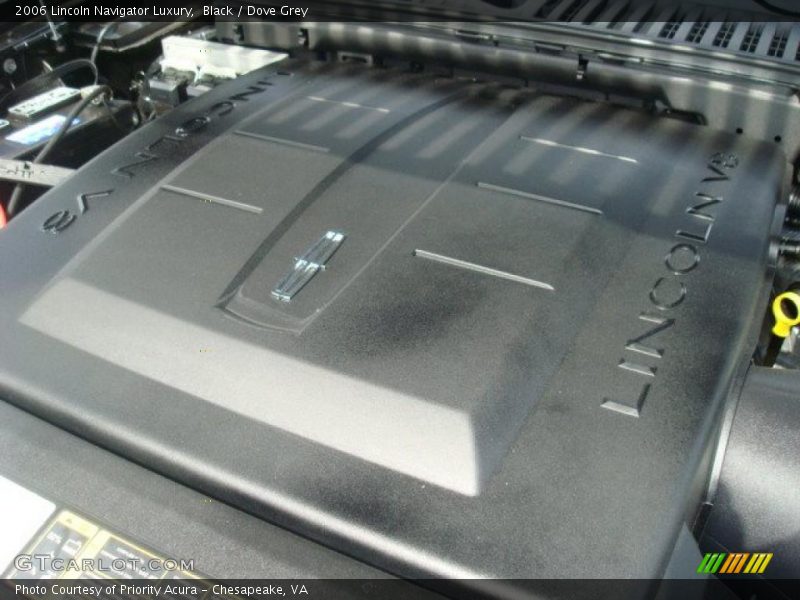Black / Dove Grey 2006 Lincoln Navigator Luxury