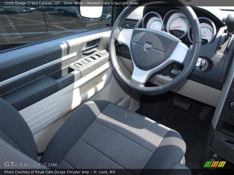 Stone White / Medium Slate Gray/Light Shale 2008 Dodge Grand Caravan SXT