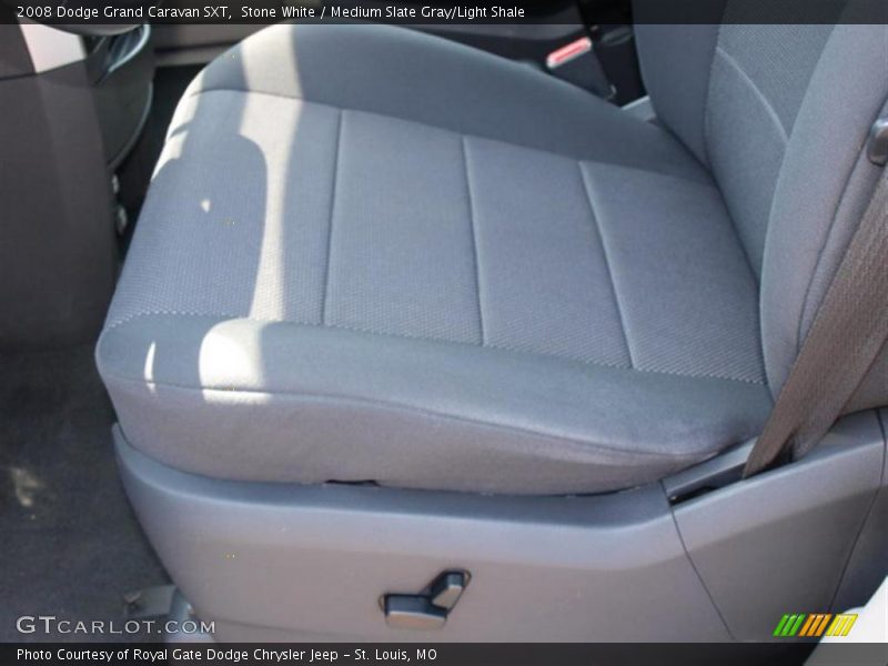 Stone White / Medium Slate Gray/Light Shale 2008 Dodge Grand Caravan SXT
