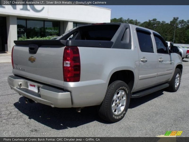 Silver Birch Metallic / Ebony/Light Cashmere 2007 Chevrolet Avalanche LT