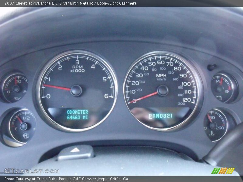 Silver Birch Metallic / Ebony/Light Cashmere 2007 Chevrolet Avalanche LT