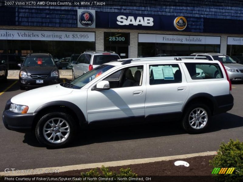 Ice White / Taupe 2007 Volvo XC70 AWD Cross Country