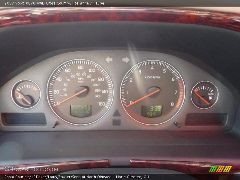 Ice White / Taupe 2007 Volvo XC70 AWD Cross Country
