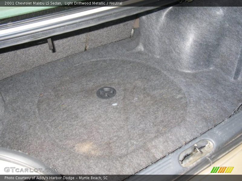 Light Driftwood Metallic / Neutral 2001 Chevrolet Malibu LS Sedan