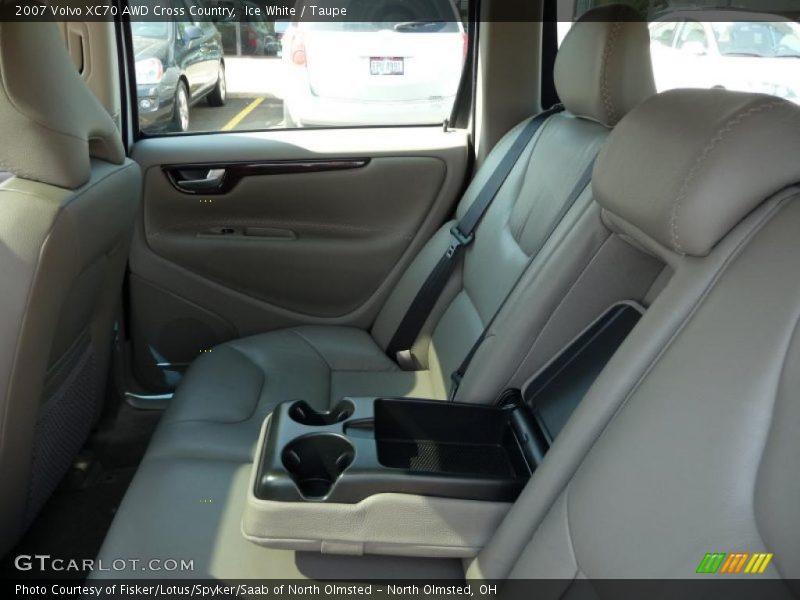 Ice White / Taupe 2007 Volvo XC70 AWD Cross Country