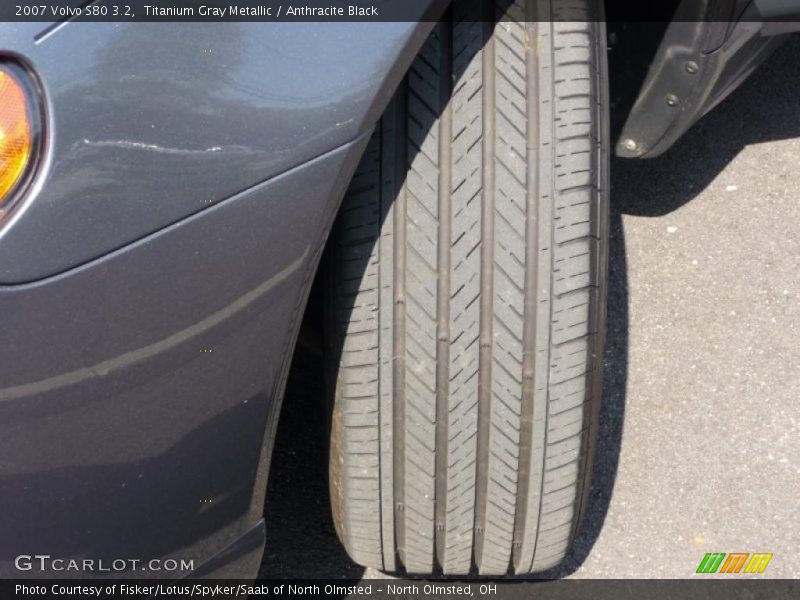 Titanium Gray Metallic / Anthracite Black 2007 Volvo S80 3.2