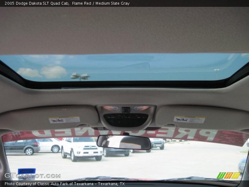 Flame Red / Medium Slate Gray 2005 Dodge Dakota SLT Quad Cab