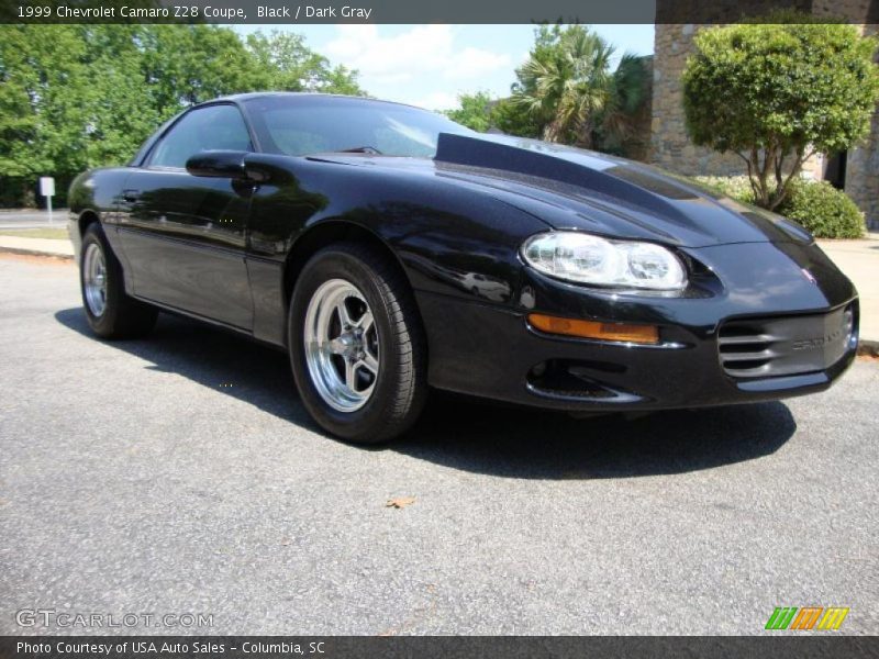 Black / Dark Gray 1999 Chevrolet Camaro Z28 Coupe