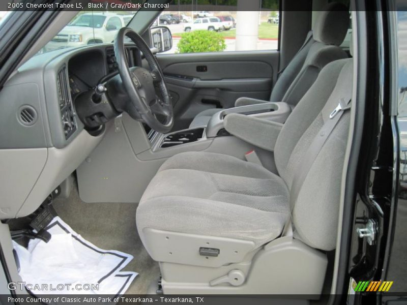 Black / Gray/Dark Charcoal 2005 Chevrolet Tahoe LS