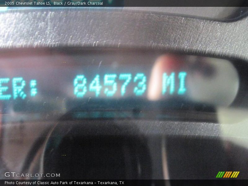 Black / Gray/Dark Charcoal 2005 Chevrolet Tahoe LS