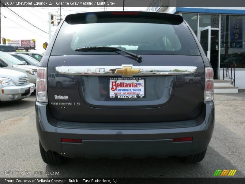 Granite Gray Metallic / Light Gray 2007 Chevrolet Equinox LS