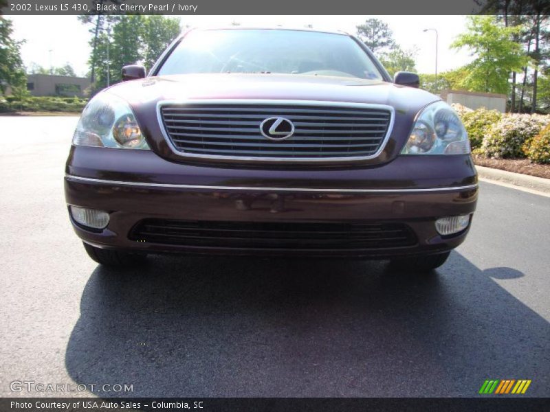 Black Cherry Pearl / Ivory 2002 Lexus LS 430