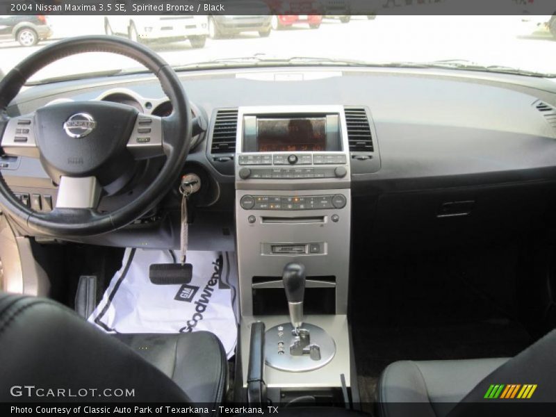 Spirited Bronze / Black 2004 Nissan Maxima 3.5 SE