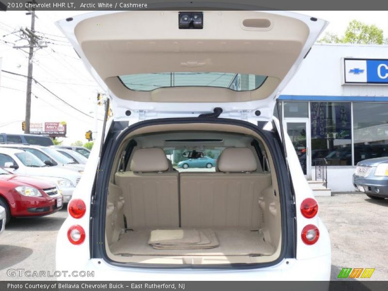 Arctic White / Cashmere 2010 Chevrolet HHR LT