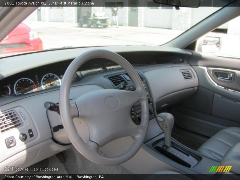 Lunar Mist Metallic / Stone 2001 Toyota Avalon XL