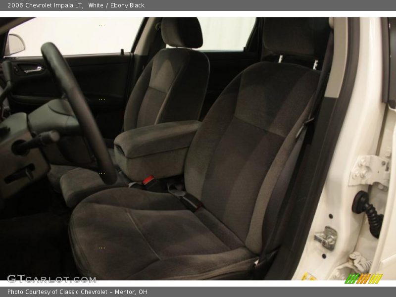 White / Ebony Black 2006 Chevrolet Impala LT