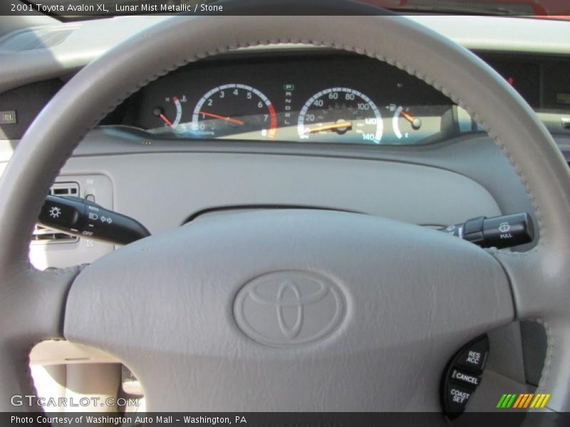Lunar Mist Metallic / Stone 2001 Toyota Avalon XL