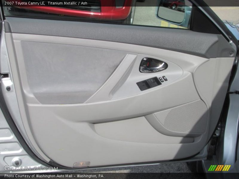Titanium Metallic / Ash 2007 Toyota Camry LE