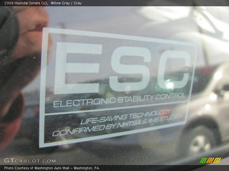 Willow Gray / Gray 2009 Hyundai Sonata GLS