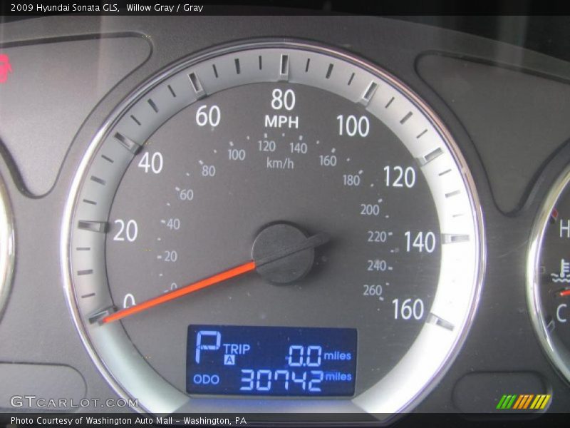 Willow Gray / Gray 2009 Hyundai Sonata GLS