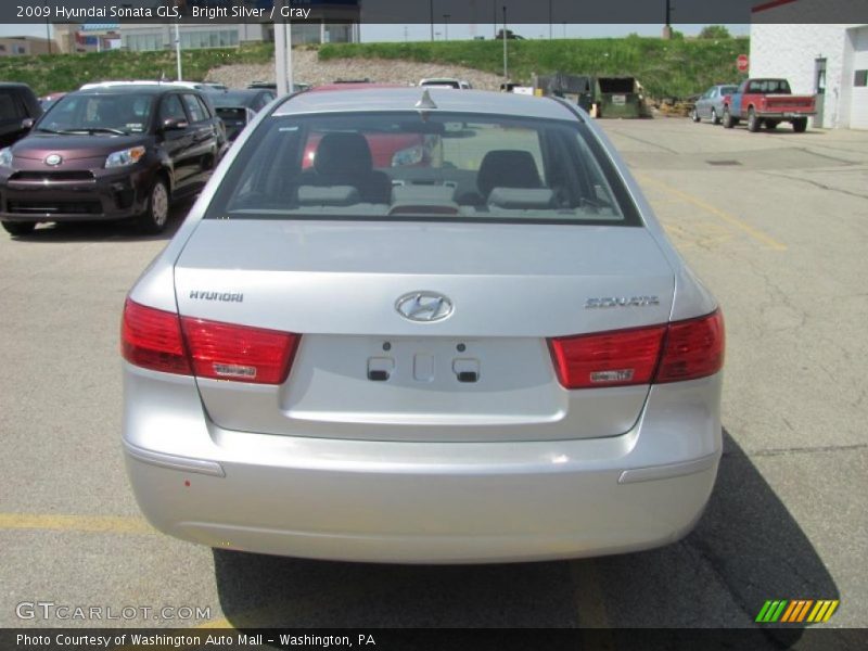 Bright Silver / Gray 2009 Hyundai Sonata GLS