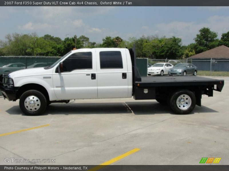 Oxford White / Tan 2007 Ford F350 Super Duty XLT Crew Cab 4x4 Chassis