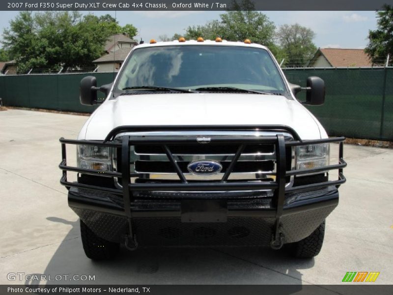 Oxford White / Tan 2007 Ford F350 Super Duty XLT Crew Cab 4x4 Chassis