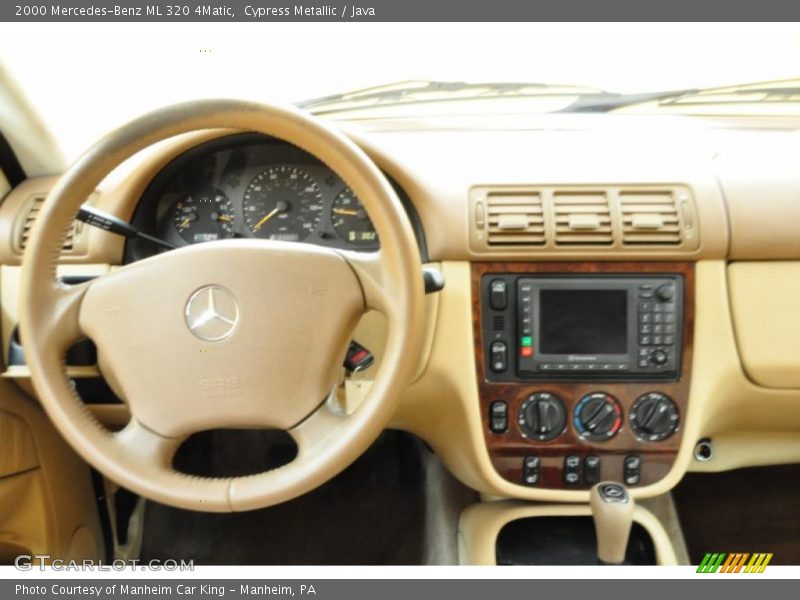 Cypress Metallic / Java 2000 Mercedes-Benz ML 320 4Matic