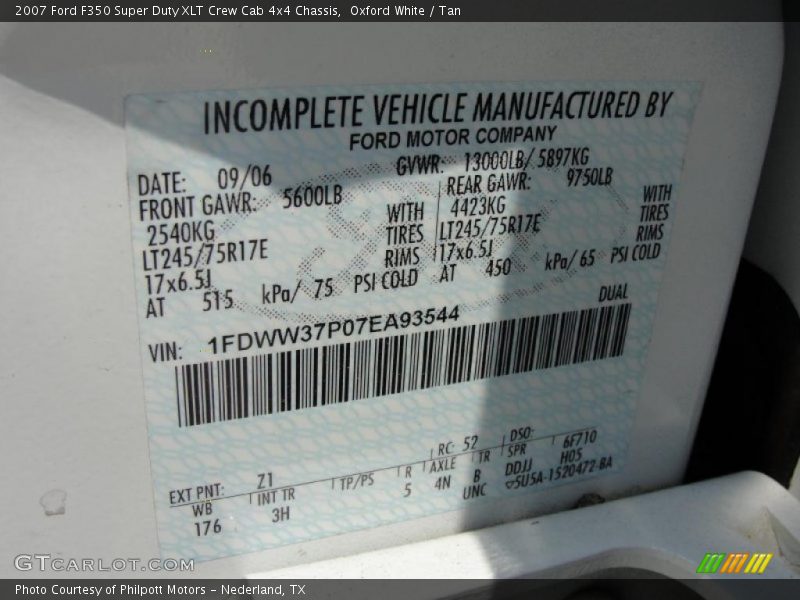 Oxford White / Tan 2007 Ford F350 Super Duty XLT Crew Cab 4x4 Chassis