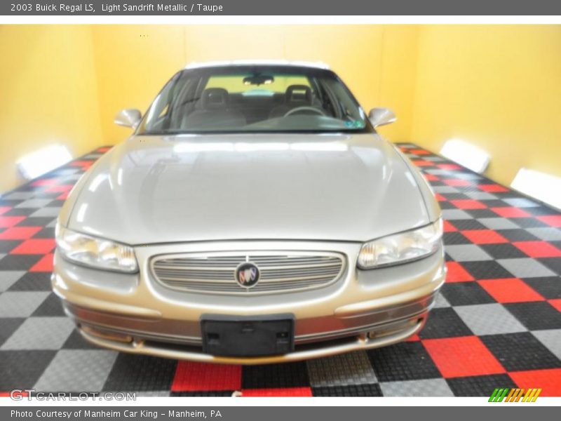 Light Sandrift Metallic / Taupe 2003 Buick Regal LS