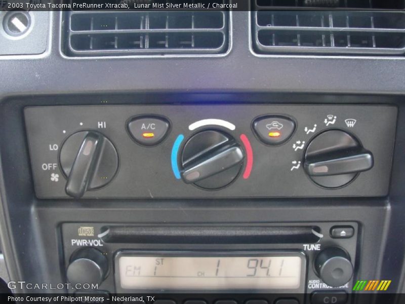 Lunar Mist Silver Metallic / Charcoal 2003 Toyota Tacoma PreRunner Xtracab