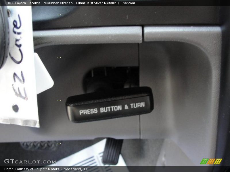 Lunar Mist Silver Metallic / Charcoal 2003 Toyota Tacoma PreRunner Xtracab