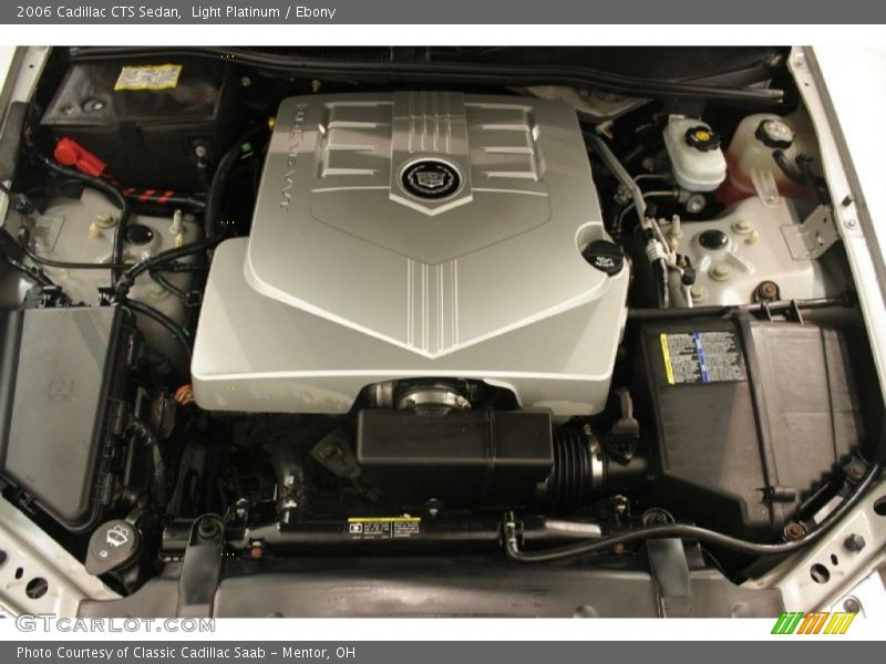 Light Platinum / Ebony 2006 Cadillac CTS Sedan