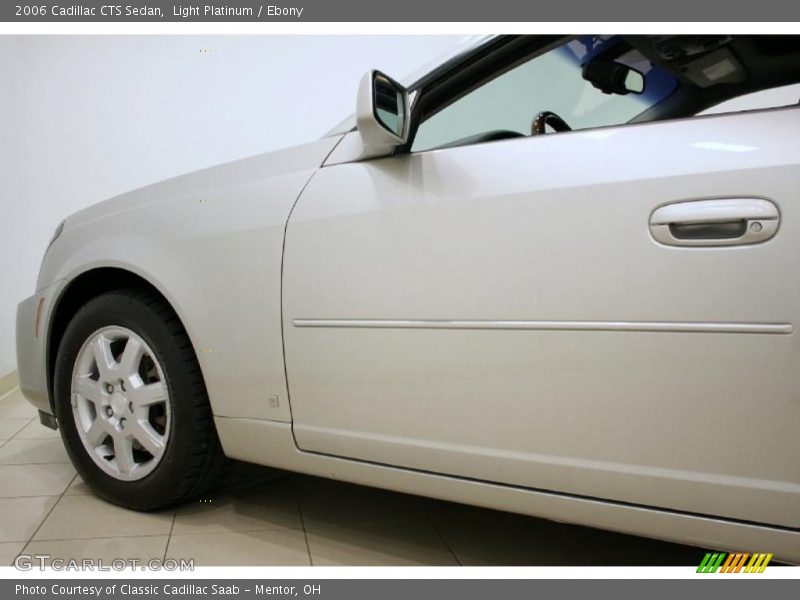 Light Platinum / Ebony 2006 Cadillac CTS Sedan