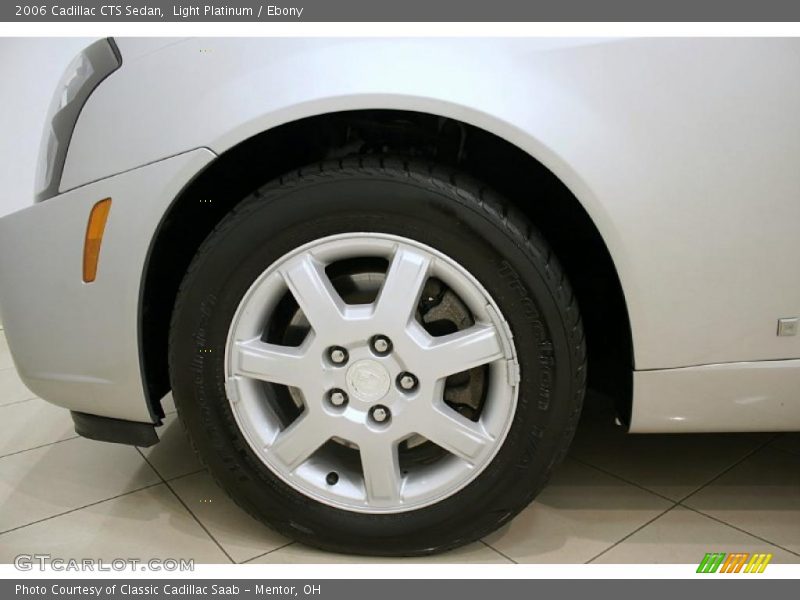 Light Platinum / Ebony 2006 Cadillac CTS Sedan