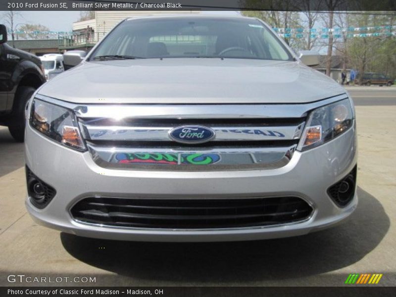 Brilliant Silver Metallic / Charcoal Black 2010 Ford Fusion SE
