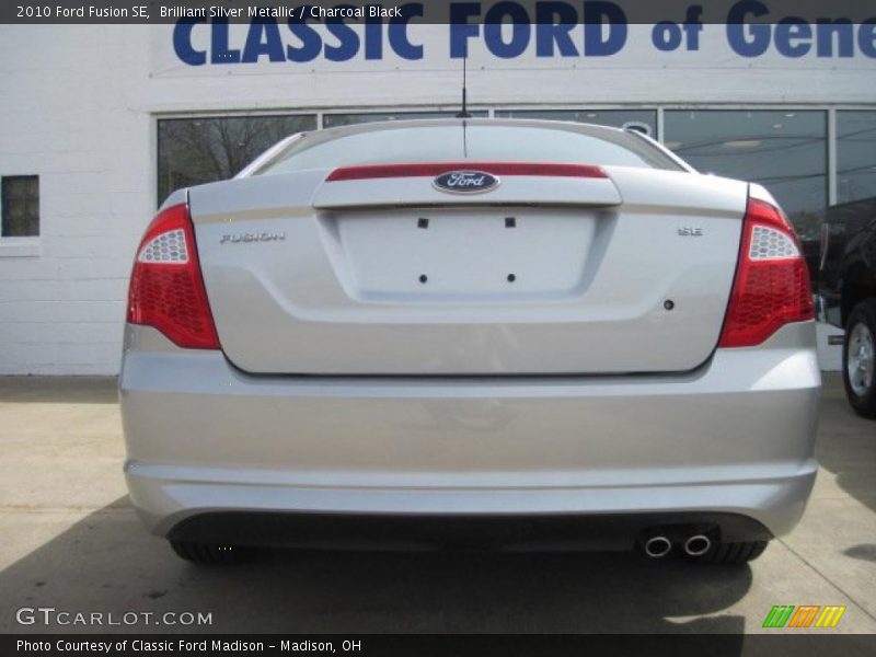 Brilliant Silver Metallic / Charcoal Black 2010 Ford Fusion SE