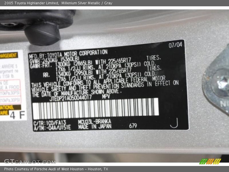 Millenium Silver Metallic / Gray 2005 Toyota Highlander Limited