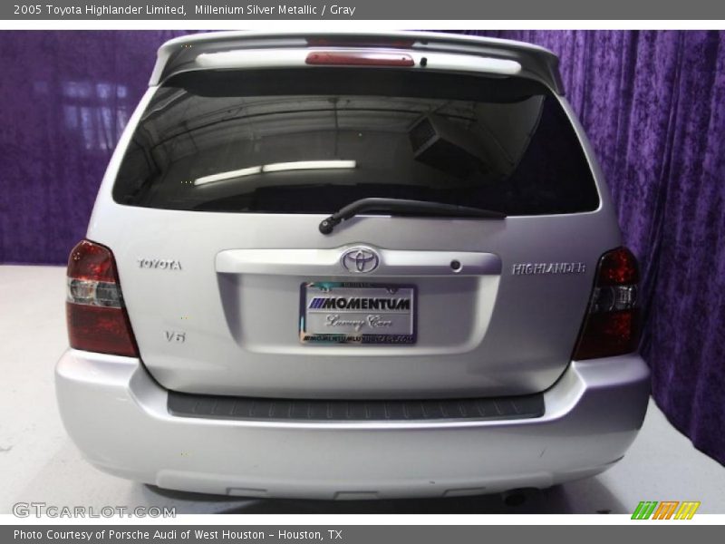 Millenium Silver Metallic / Gray 2005 Toyota Highlander Limited