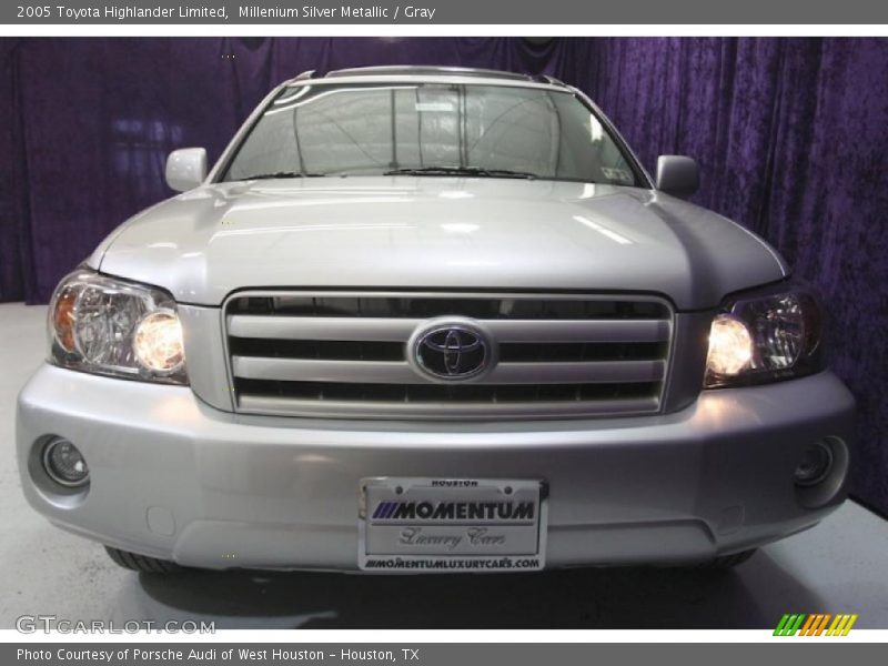 Millenium Silver Metallic / Gray 2005 Toyota Highlander Limited
