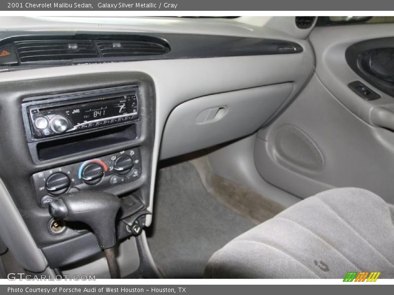Galaxy Silver Metallic / Gray 2001 Chevrolet Malibu Sedan