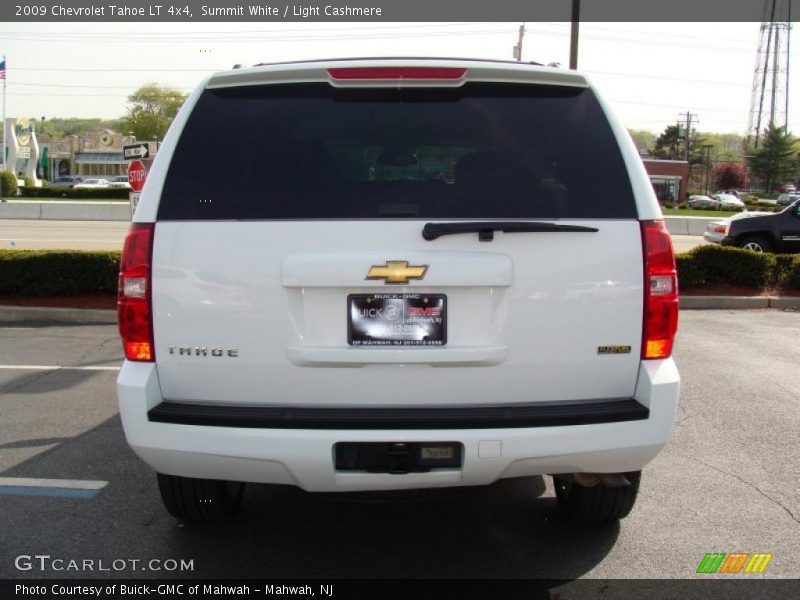 Summit White / Light Cashmere 2009 Chevrolet Tahoe LT 4x4