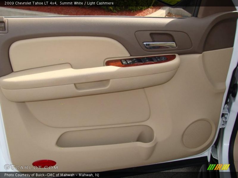 Summit White / Light Cashmere 2009 Chevrolet Tahoe LT 4x4