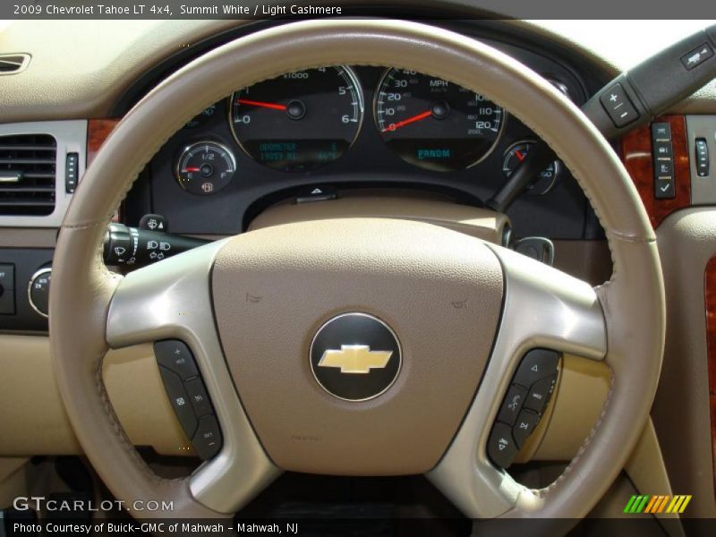 Summit White / Light Cashmere 2009 Chevrolet Tahoe LT 4x4