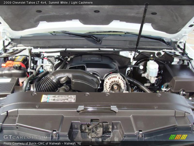Summit White / Light Cashmere 2009 Chevrolet Tahoe LT 4x4