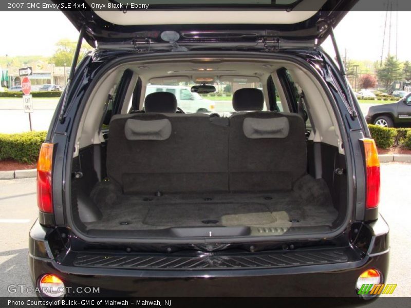 Onyx Black / Ebony 2007 GMC Envoy SLE 4x4